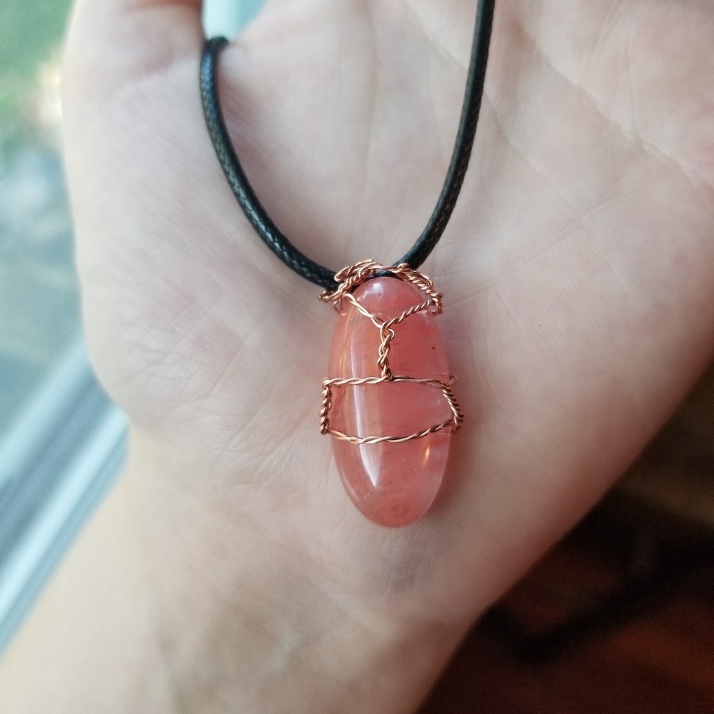 Wire Wrapped Orange, Smooth Stone [18in, black]